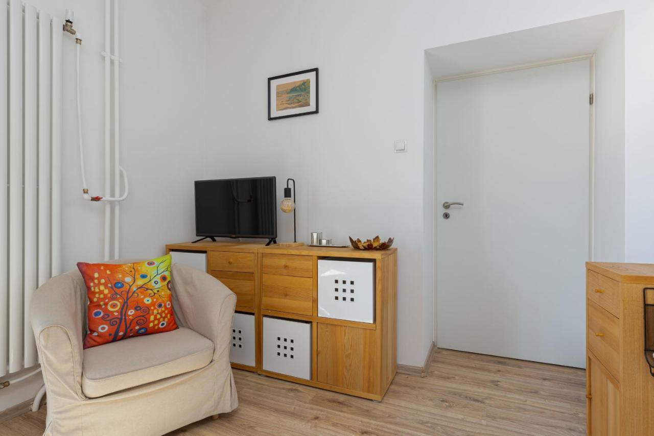 Apartment Bialobrzeska Warsaw By Noclegi Renters 외부 사진